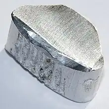 Aluminium chunk,2.6 grams, 1 x 2 cm