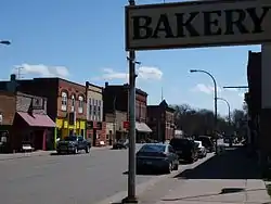 Downtown, looking east on Lincoln