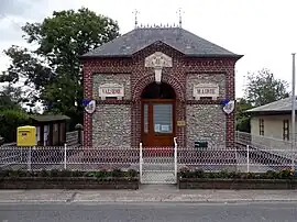 The town hall in Valsemé